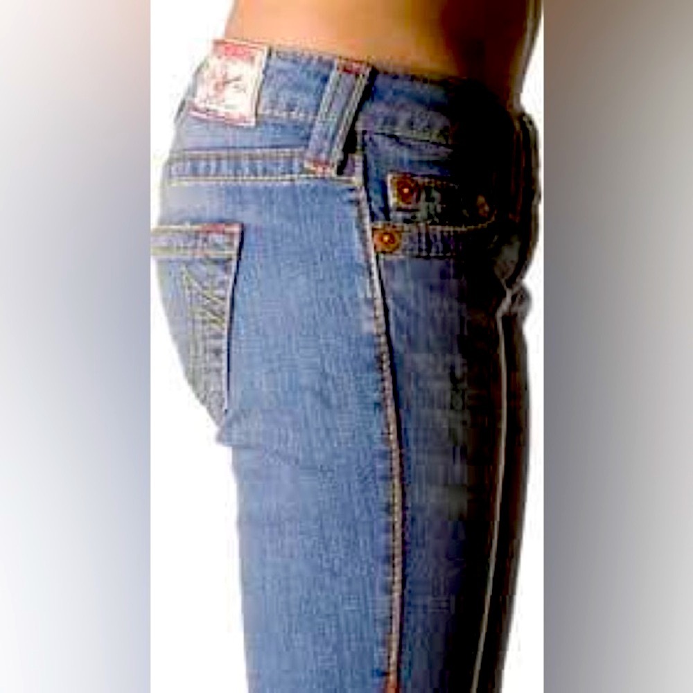 BOHO TRUE RELIGIONS LIGHT COLORED JEANS!
